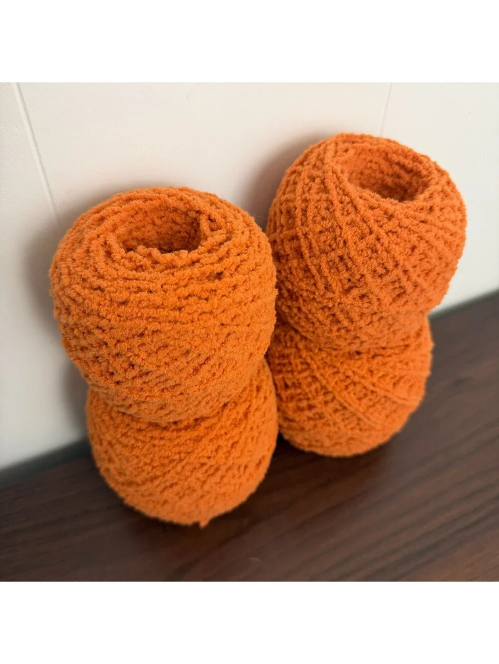 Reclaimed Nylon Acrylic Worsted Yarn - 596 Yds - Pumpkin Orange 276g (4 Cakes)